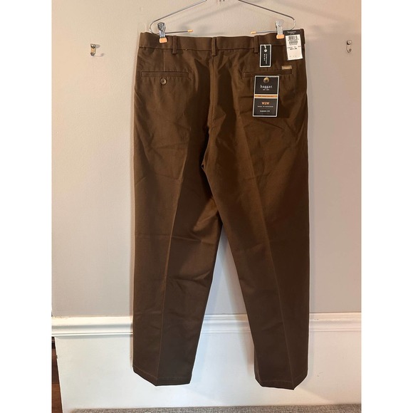 Haggar NWT Brown Khaki Pants Work to Weekend Classic fit 36x29 - Picture 4 of 5